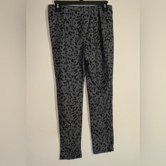 Women’s ‘Must Have’ Long Pants - Picture 2 of 2